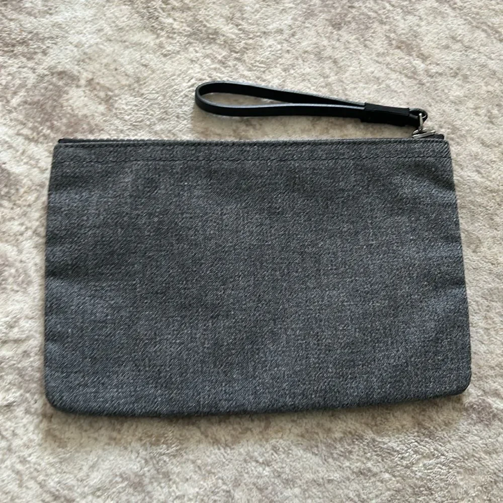 Lululemon grey cosmetic bag